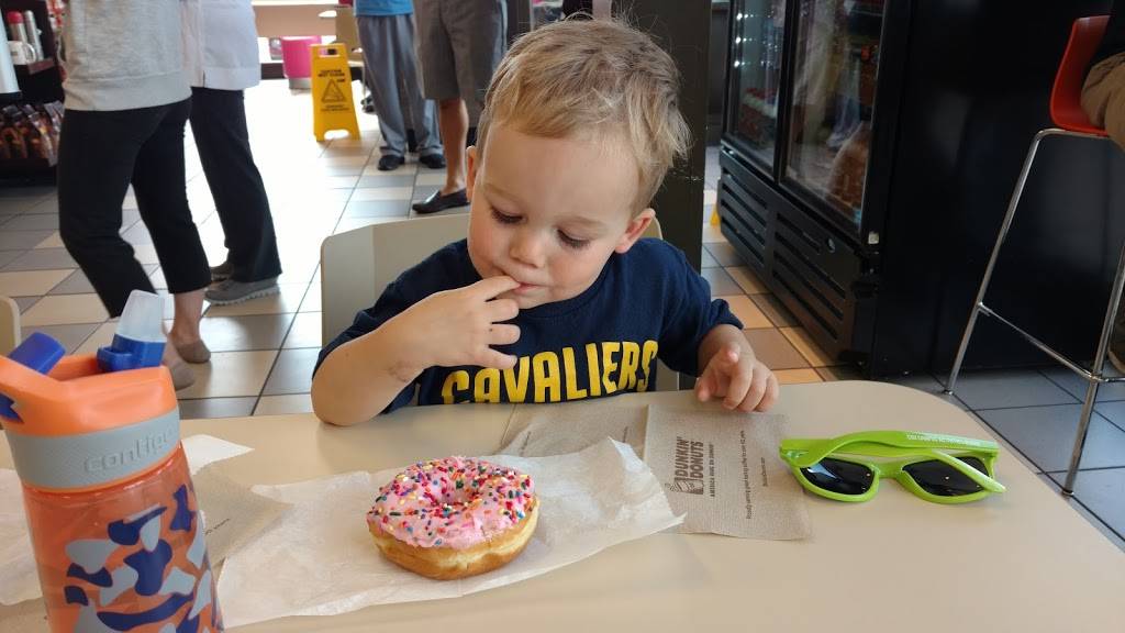 Dunkin | bakery | 6353 Som Center Rd, Solon, OH 44139, USA | 4403493638 OR +1 440-349-3638