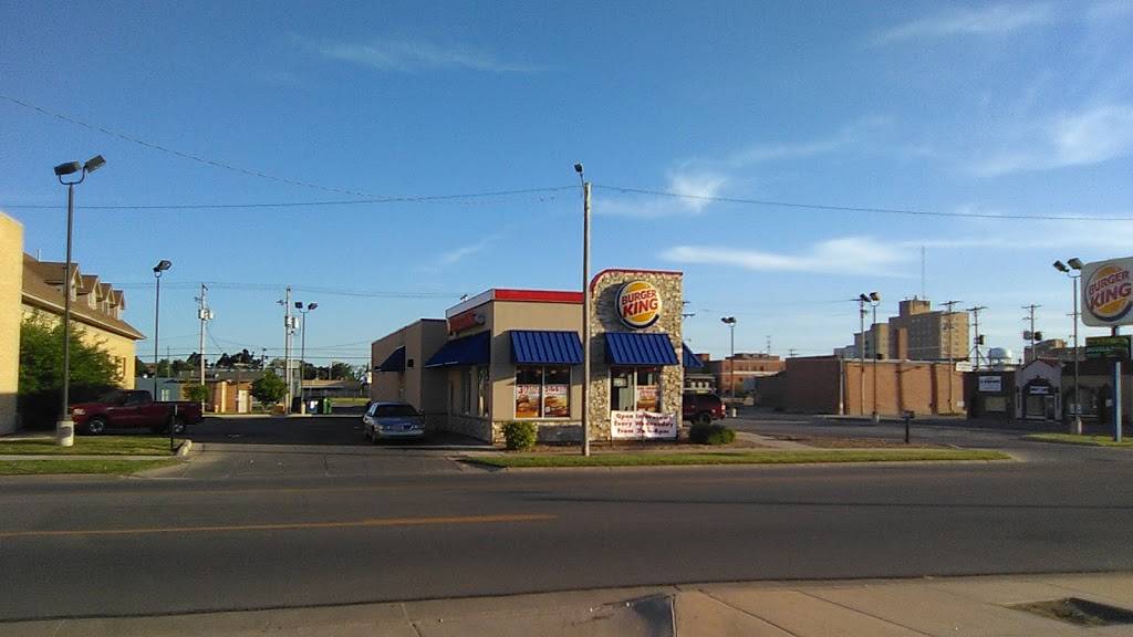 Burger King | restaurant | 201 E 4th Ave, Hutchinson, KS 67501, USA | 3162432661 OR +1 316-243-2661
