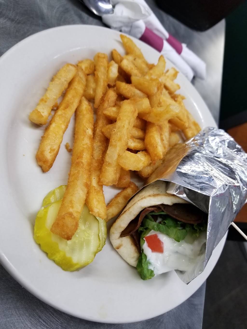 Madison Family Restaurant | restaurant | 1947 Hubbard Rd, Madison, OH 44057, USA | 4404286240 OR +1 440-428-6240