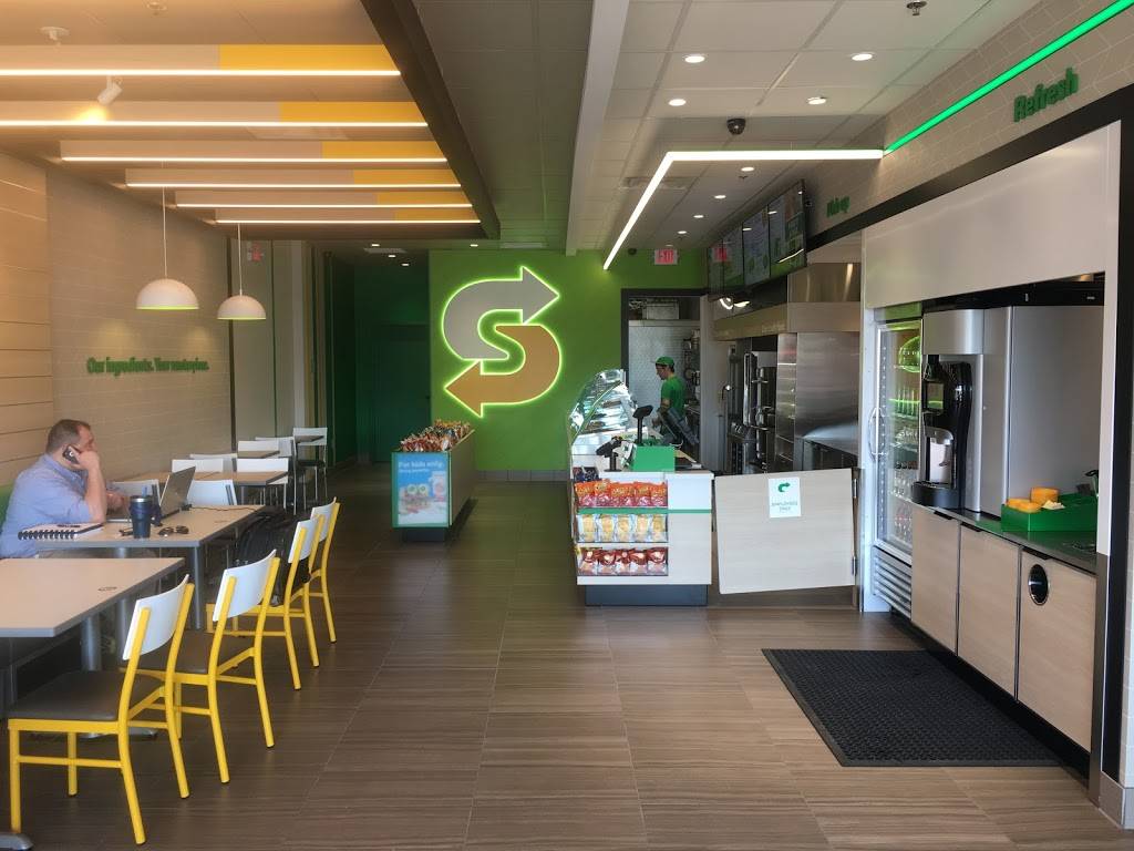 Subway | restaurant | 2430 Taylor Rd, Wildwood, MO 63040, USA | 6364580700 OR +1 636-458-0700