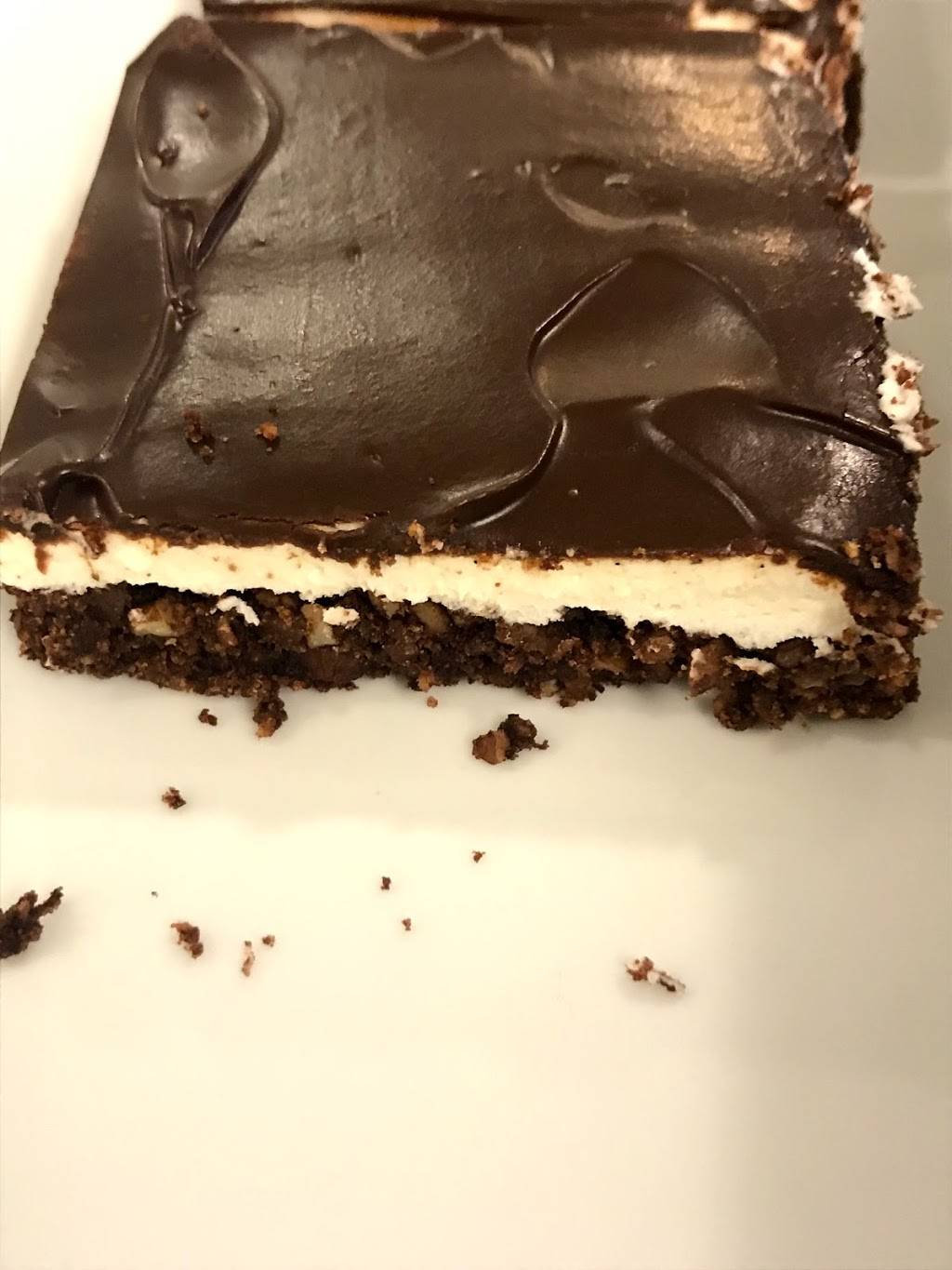 Kneads & Wants Artisan Bakery and Cafe | bakery | 8042 Lincoln Ave, Skokie, IL 60077, USA | 2244706970 OR +1 224-470-6970