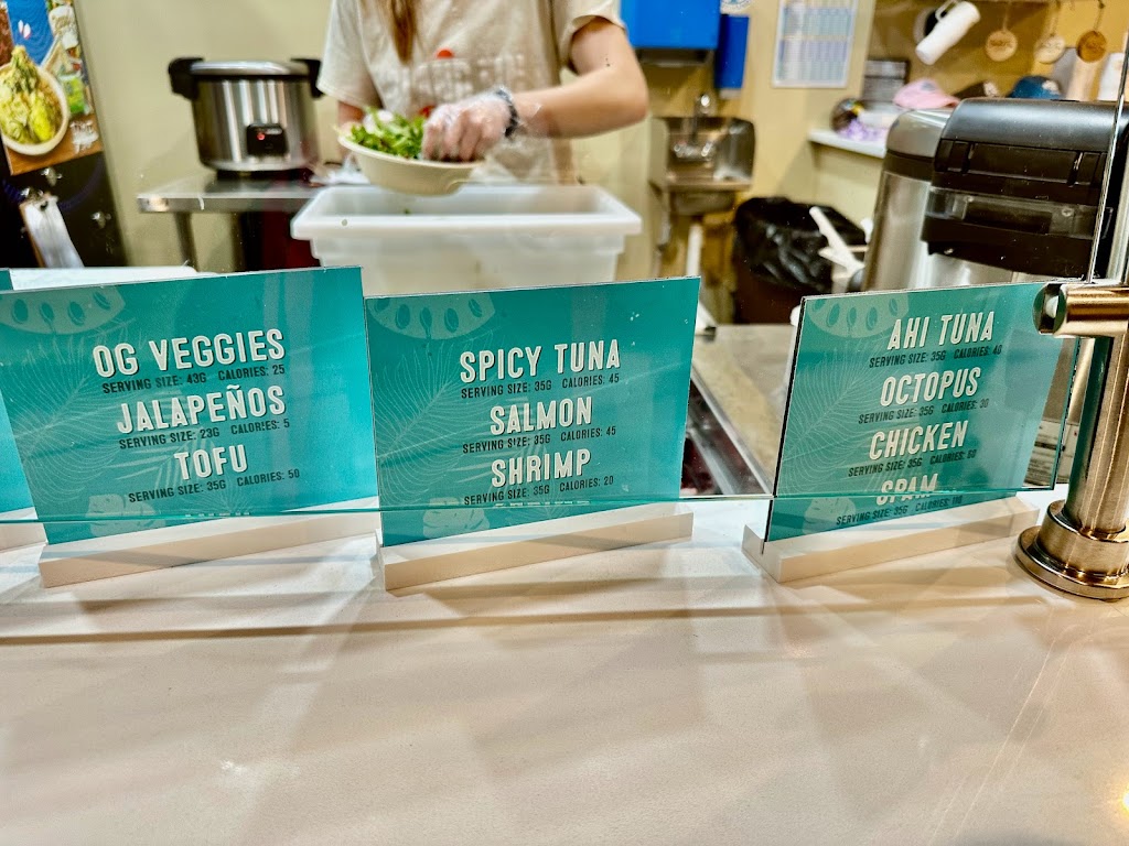 Island Fin Poke - Farragut | restaurant | 11615 Parkside Dr, Farragut, TN 37934, USA | 8653510902 OR +1 865-351-0902