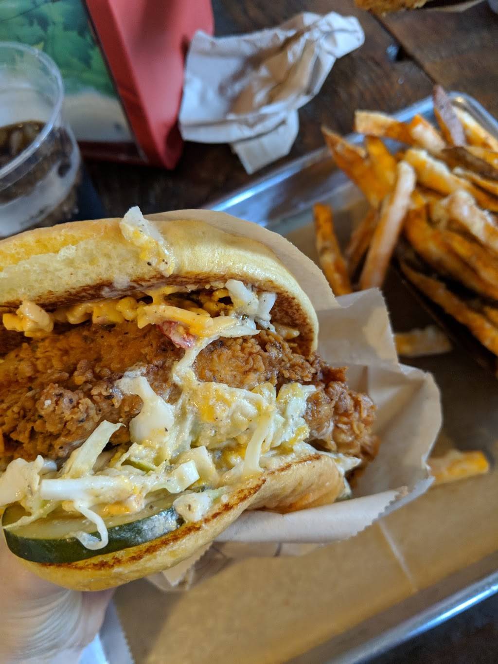 Boxcar Bettys | restaurant | 114 Holiday Dr, Summerville, SC 29483, USA | 8432259843 OR +1 843-225-9843