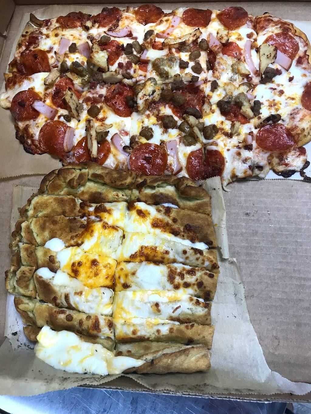 Deb O’s Pizza And Patio | meal takeaway | 113 Depot St, Lawrenceburg, TN 38464, USA | 9312447059 OR +1 931-244-7059