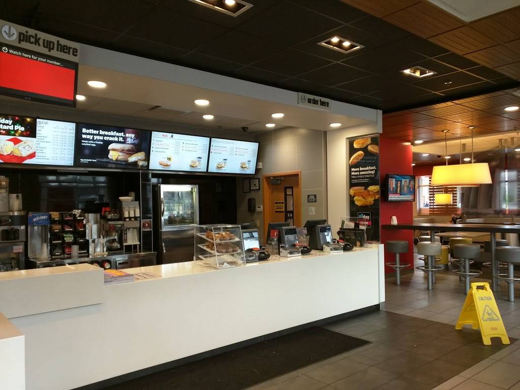 McDonalds | cafe | 16407 Detroit Ave, Lakewood, OH 44107, USA | 2162267754 OR +1 216-226-7754