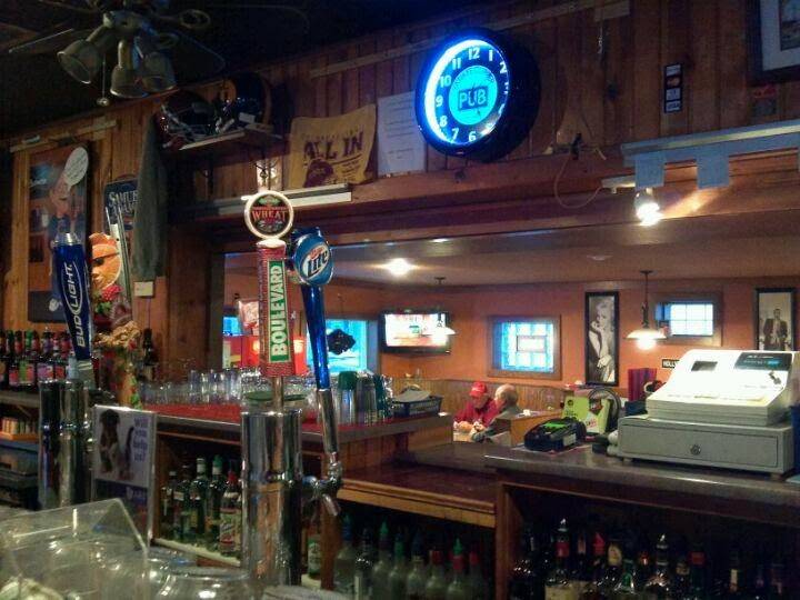 Yankee Clipper | restaurant | 312 SW Maple St #2915, Ankeny, IA 50023, USA | 5159649484 OR +1 515-964-9484