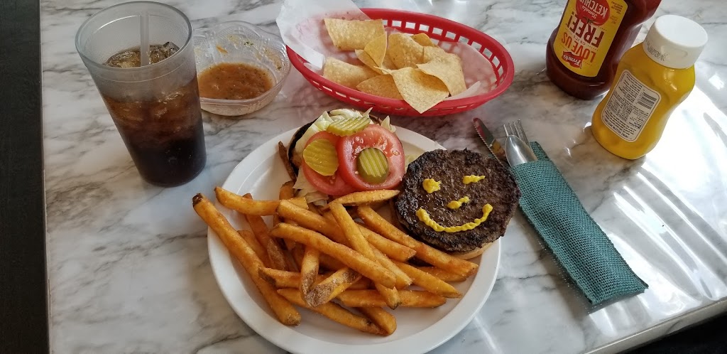 La Vista | restaurant | 586 US-89, Hatch, UT 84735, USA | 4357354001 OR +1 435-735-4001