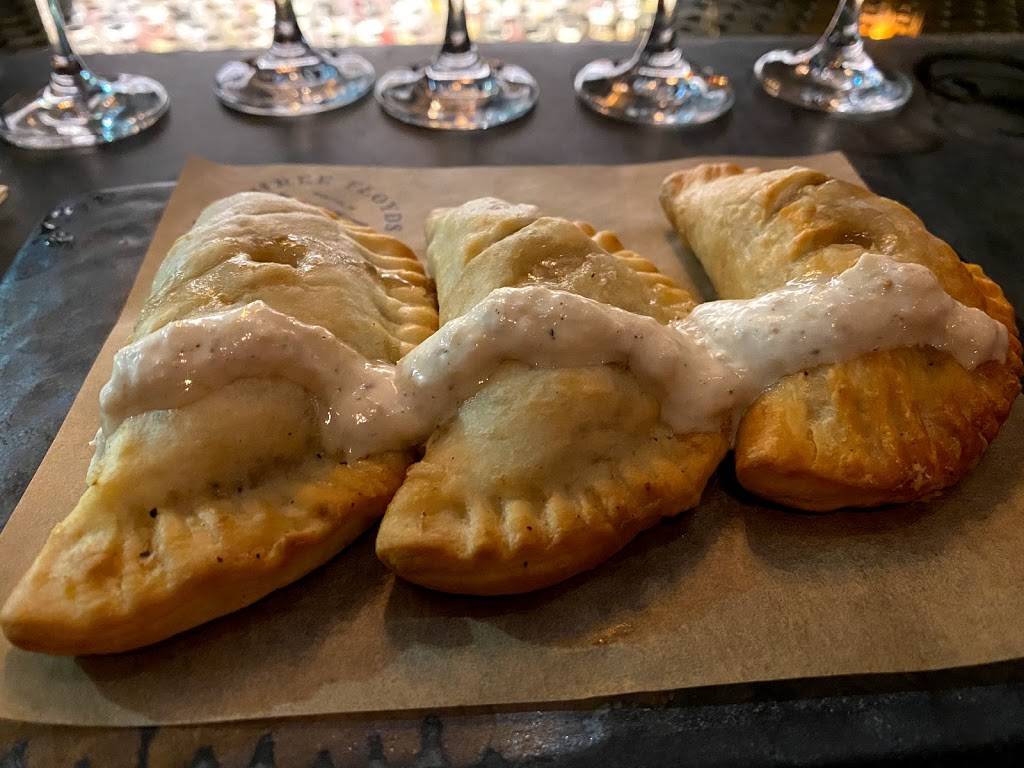 3 Floyds Distillery | restaurant | 9750 Indiana Pkwy, Munster, IN 46321, USA | 2199223565 OR +1 219-922-3565