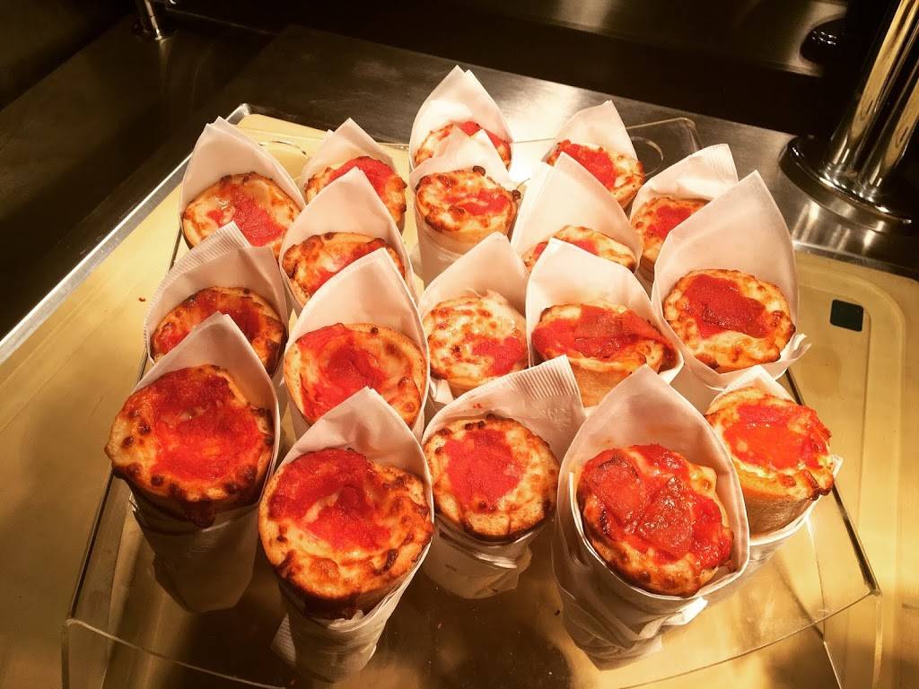 Kono Pizza | restaurant | 2000 NJ-38, Cherry Hill, NJ 08002, USA | 8566622226 OR +1 856-662-2226