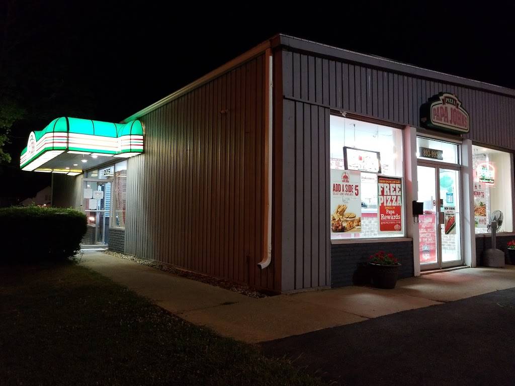 Papa Johns Pizza | restaurant | 225 E Congress Ave, Rantoul, IL 61866, USA | 2178939922 OR +1 217-893-9922