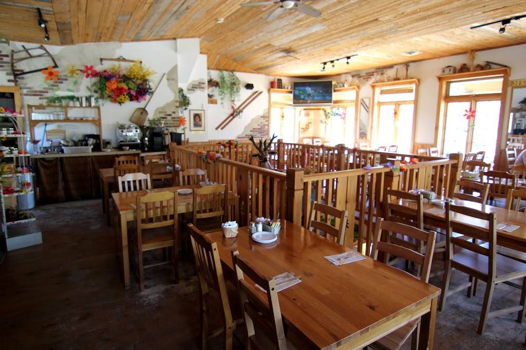 Boulangerie La Farandole | restaurant | 1089 Boulevard de Sainte-Adèle, Sainte-Adèle, QC J8B 2N4, Canada | 4502295225 OR +1 450-229-5225