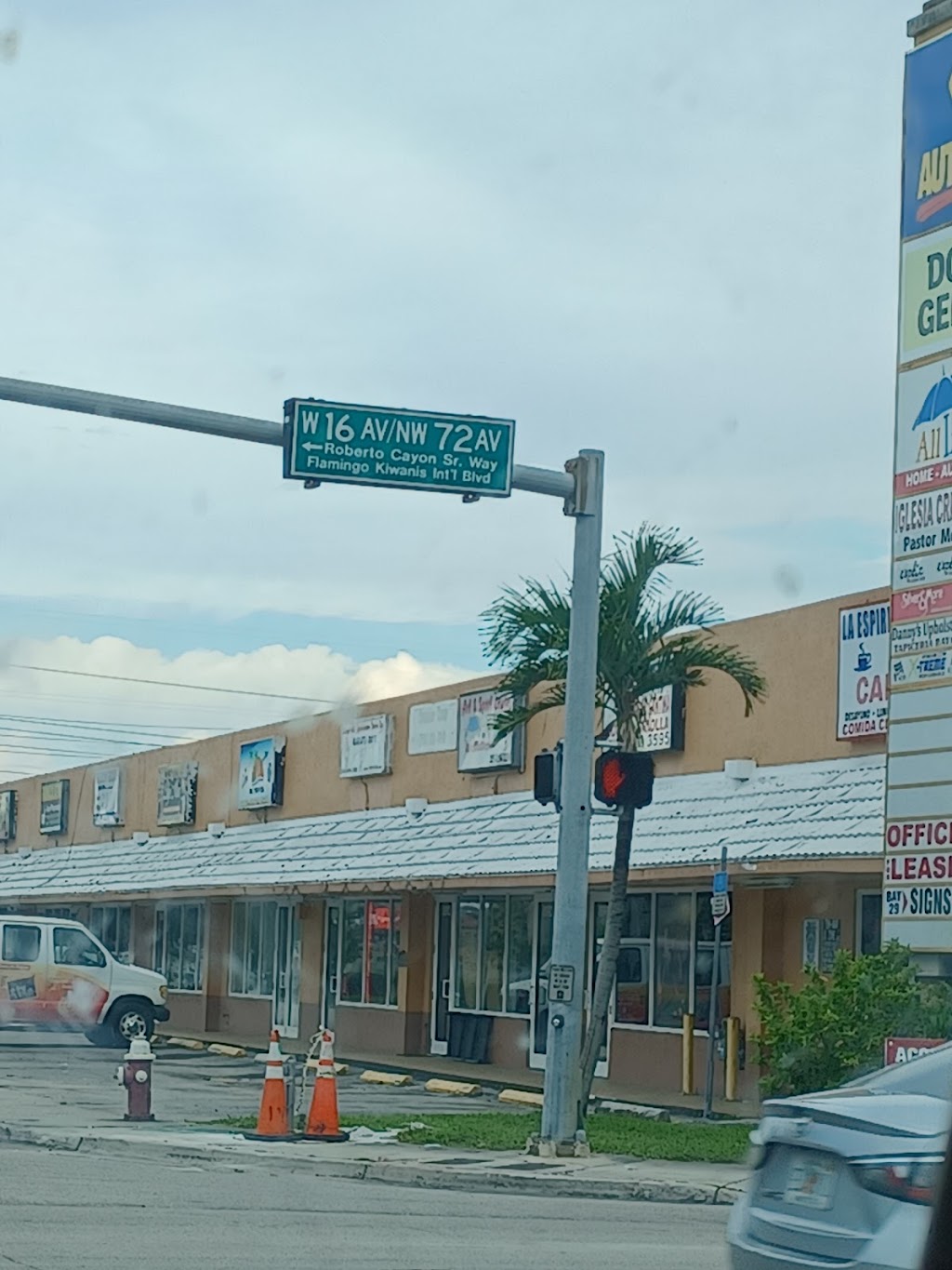 La Espirituana Cafe | restaurant | 1598 W 37th St, Hialeah, FL 33012, USA | 3053623595 OR +1 305-362-3595