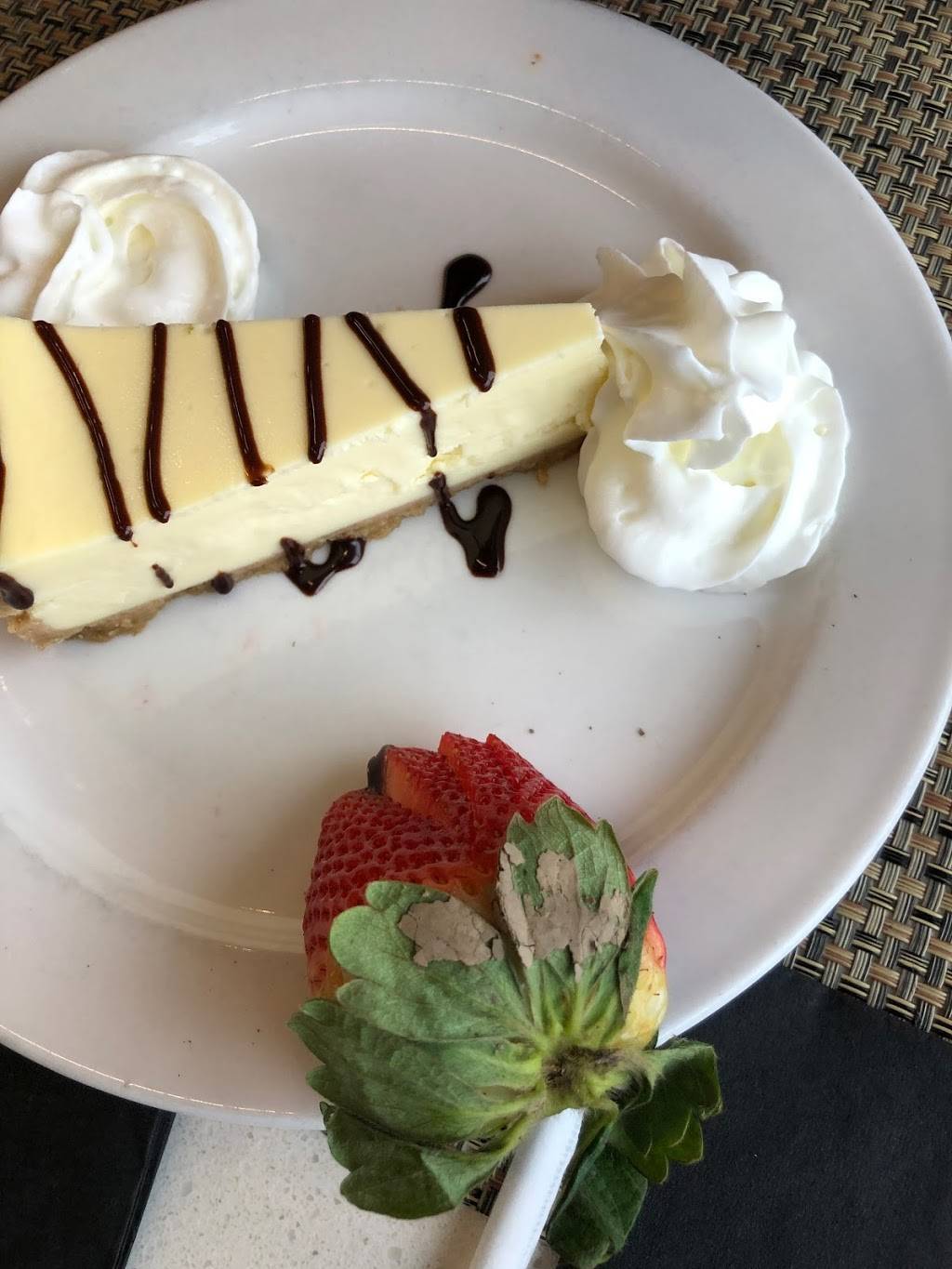 B Grill by Boa Steakhouse | restaurant | 1 World Way, Los Angeles, CA 90045, USA | 8554635252 OR +1 855-463-5252