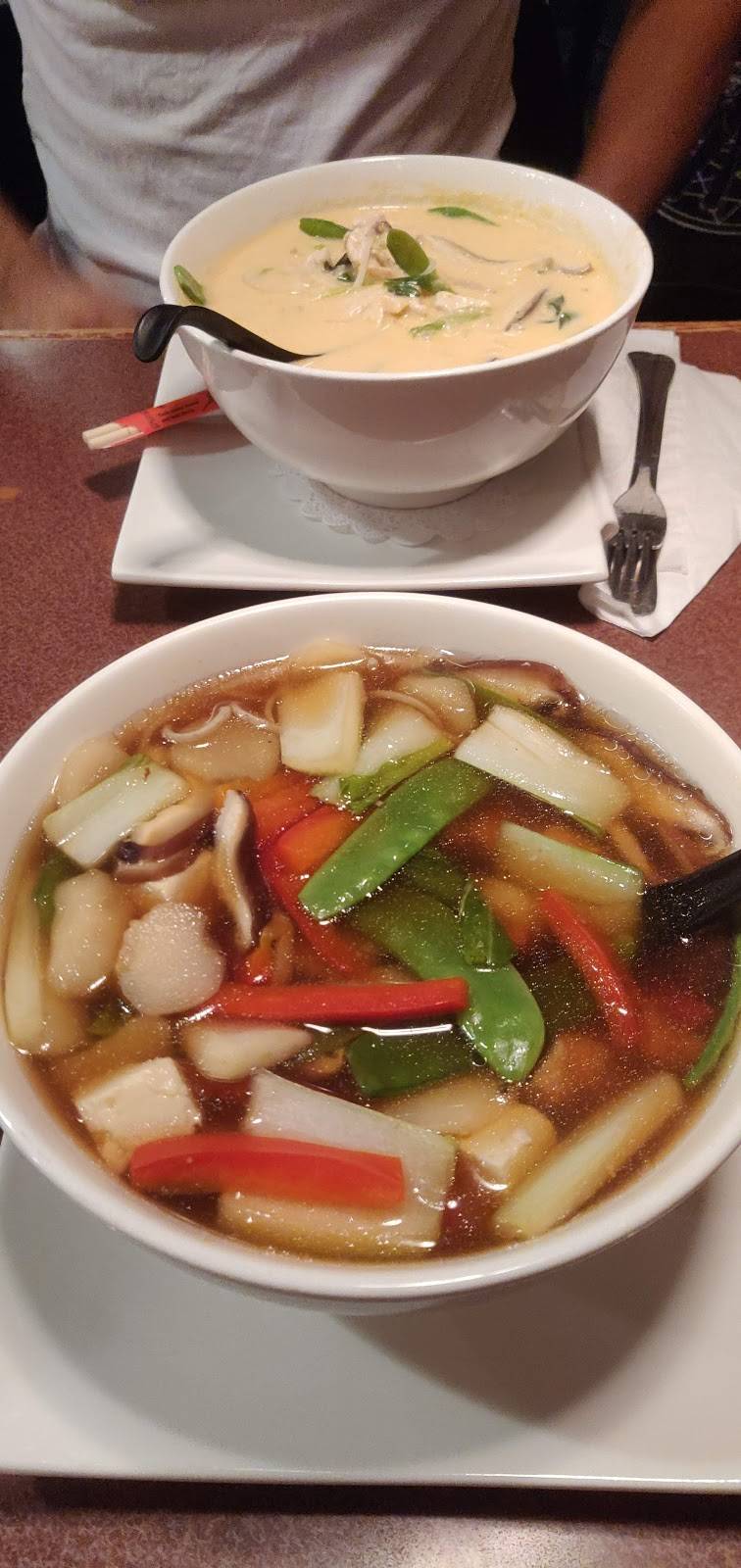 Cafe Zazzle | restaurant | 121 Kentucky St, Petaluma, CA 94952, USA | 7077621700 OR +1 707-762-1700