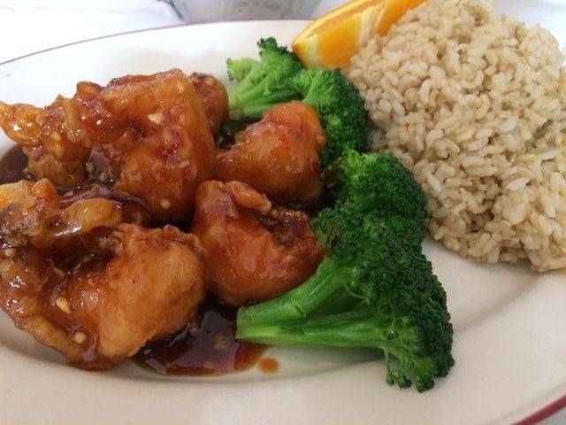 New Tsing Tao Restaurant | restaurant | 811 Ulloa St, San Francisco, CA 94127, USA | 4155669559 OR +1 415-566-9559