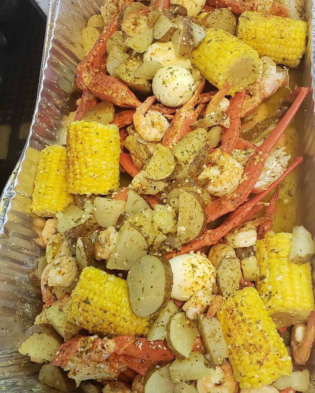 Rodneys Crabs & More | restaurant | 2755 President Barack Obama Hwy, Riviera Beach, FL 33404, USA | 5618893697 OR +1 561-889-3697