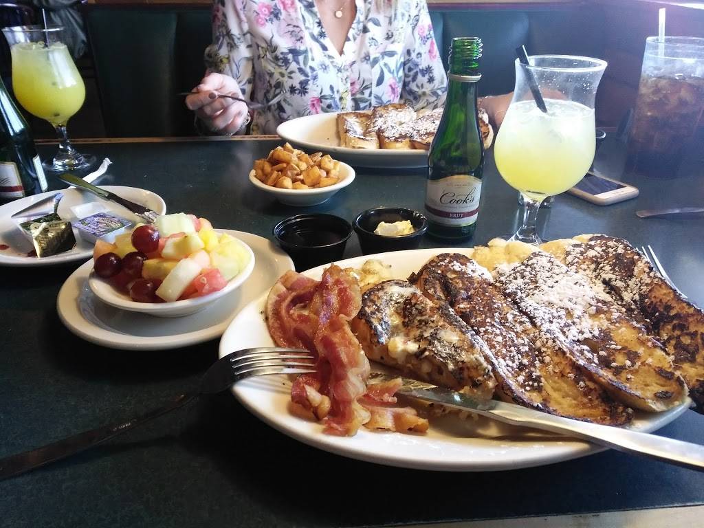 The Half Shell | restaurant | 7825 Winchester Rd, Memphis, TN 38125, USA | 9017376755 OR +1 901-737-6755