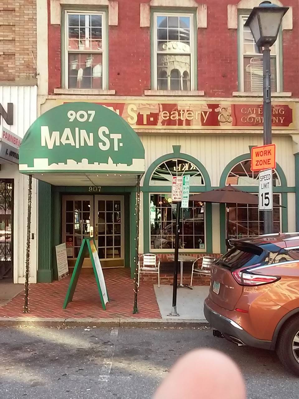 Main Street Eatery & Catering Company | restaurant | 907 Main St, Lynchburg, VA 24504, USA | 4348472526 OR +1 434-847-2526