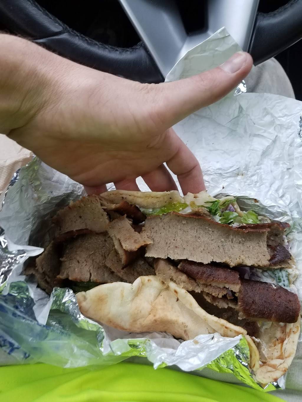 Joes Market & Deli | meal takeaway | 1828 Como Ave SE, Minneapolis, MN 55414, USA | 6123311272 OR +1 612-331-1272