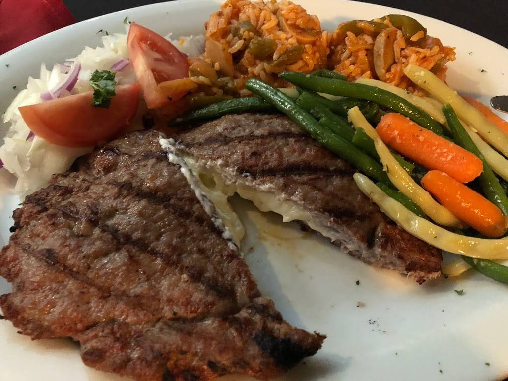 J & B Family Restaurant | restaurant | 79 Victoria St N, Kitchener, ON N2H 5C1, Canada | 5195688361 OR +1 519-568-8361