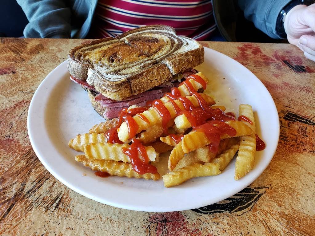 Chop House | restaurant | 9724 Kingston Pike # 1000, Knoxville, TN 37922, USA | 8655312467 OR +1 865-531-2467