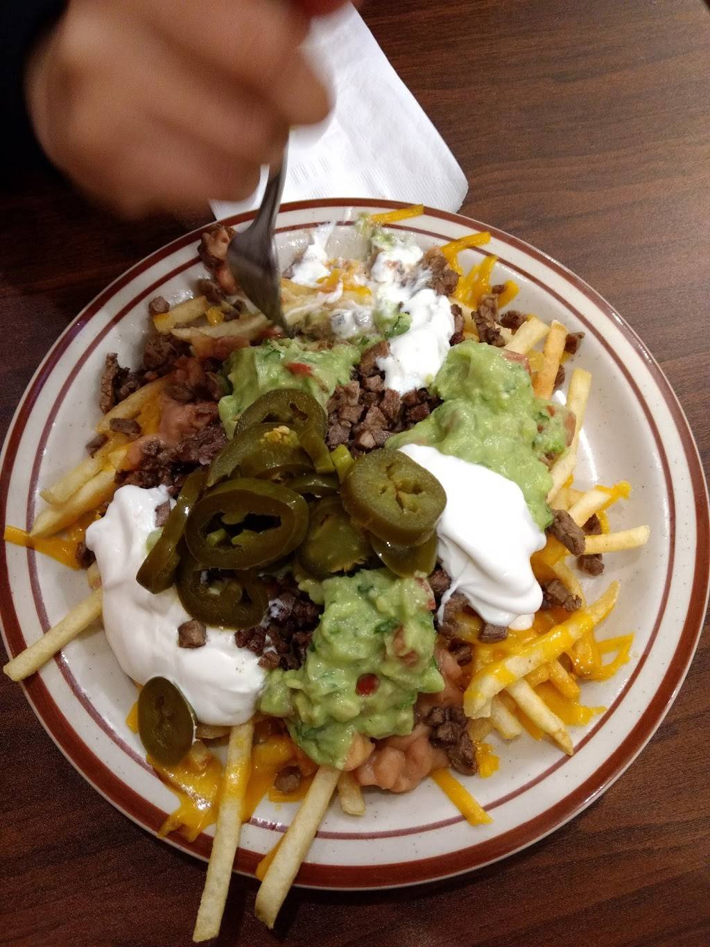 Los Pinos | restaurant | 2019 Pacific Ave, Santa Cruz, CA 95060, USA | 8314252554 OR +1 831-425-2554