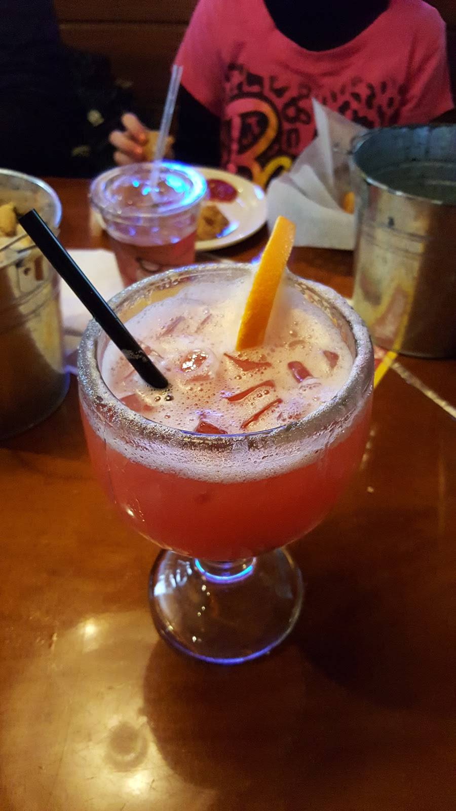 Texas Roadhouse | restaurant | 2780 Main St NW, Coon Rapids, MN 55448, USA | 7638623389 OR +1 763-862-3389