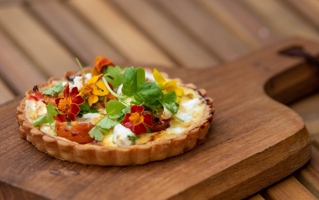 Sailors Valentine | restaurant | 77 Easton St, Nantucket, MA 02554, USA | 5082284730 OR +1 508-228-4730