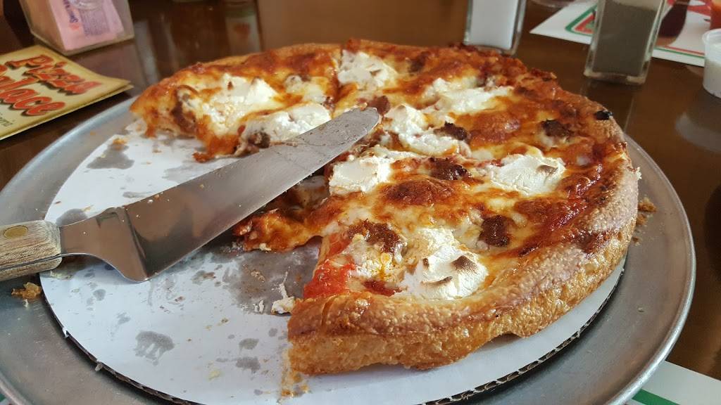 Pizza Palace | restaurant | 725 S Main St, Middletown, CT 06457, USA | 8603464887 OR +1 860-346-4887