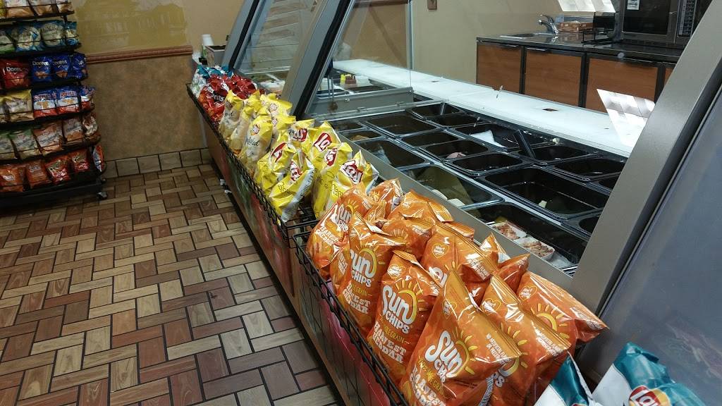 Subway Restaurants | restaurant | 5770 Hollister Suite A Northwest Crossing Cen, Houston, TX 77040, USA | 7136909797 OR +1 713-690-9797