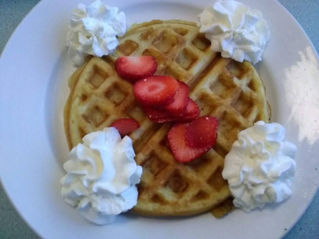 Silver Springs Restaurant | restaurant | 5300 E Silver Springs Blvd unit G, Silver Springs, FL 34488, USA | 3522365215 OR +1 352-236-5215