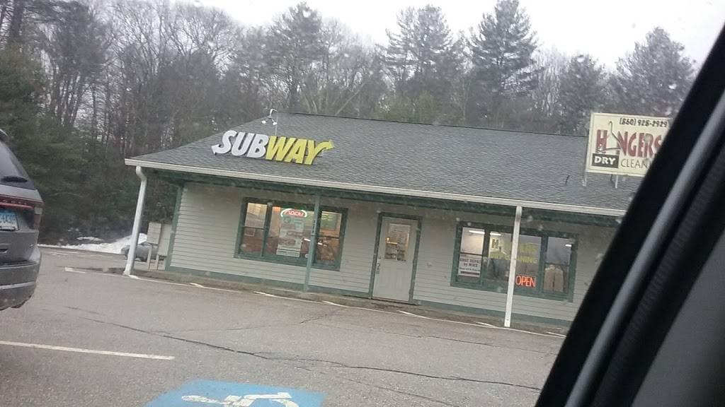 Subway | restaurant | 7 Providence Pike, Putnam, CT 06260, USA | 8609282420 OR +1 860-928-2420