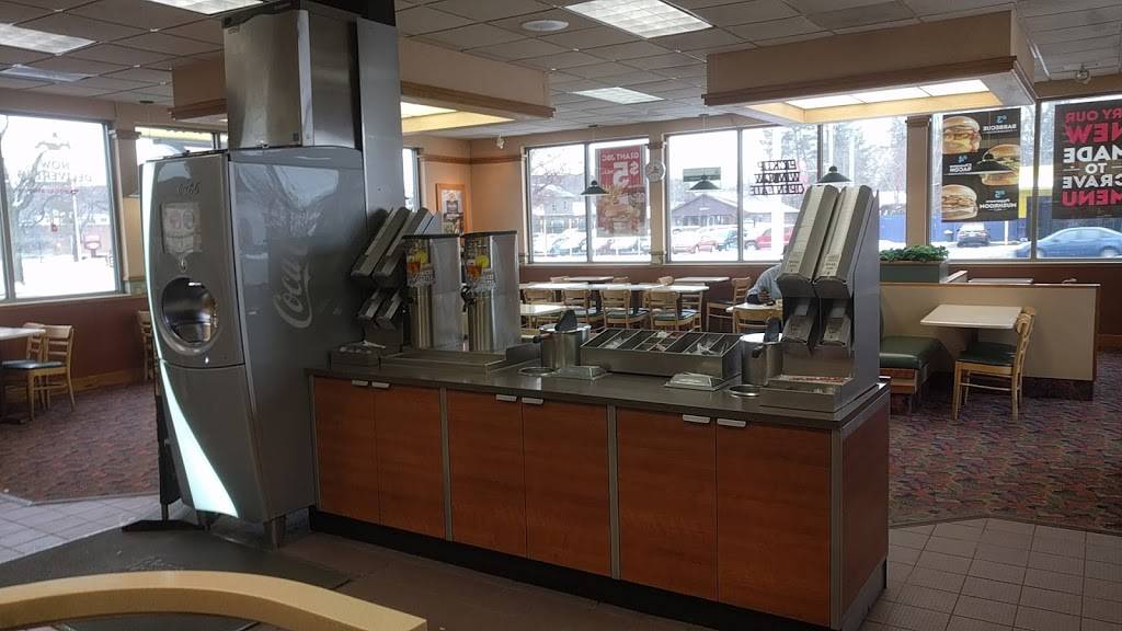 Wendys | restaurant | 22222 Grand River Ave, Detroit, MI 48219, USA | 3135410149 OR +1 313-541-0149