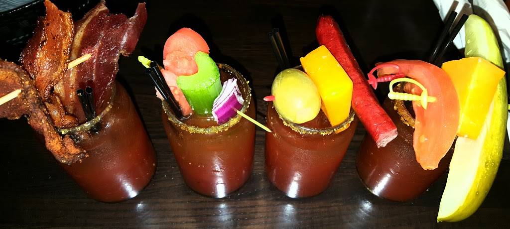 Milwaukee Burger Company | restaurant | 2620 E Clairemont Ave, Eau Claire, WI 54701, USA | 7158346503 OR +1 715-834-6503