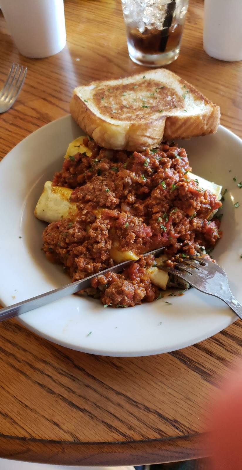 Nee Nee’s Italian Steakhouse | restaurant | 324 Main St, Warsaw, MO 65355, USA | 6604384421 OR +1 660-438-4421