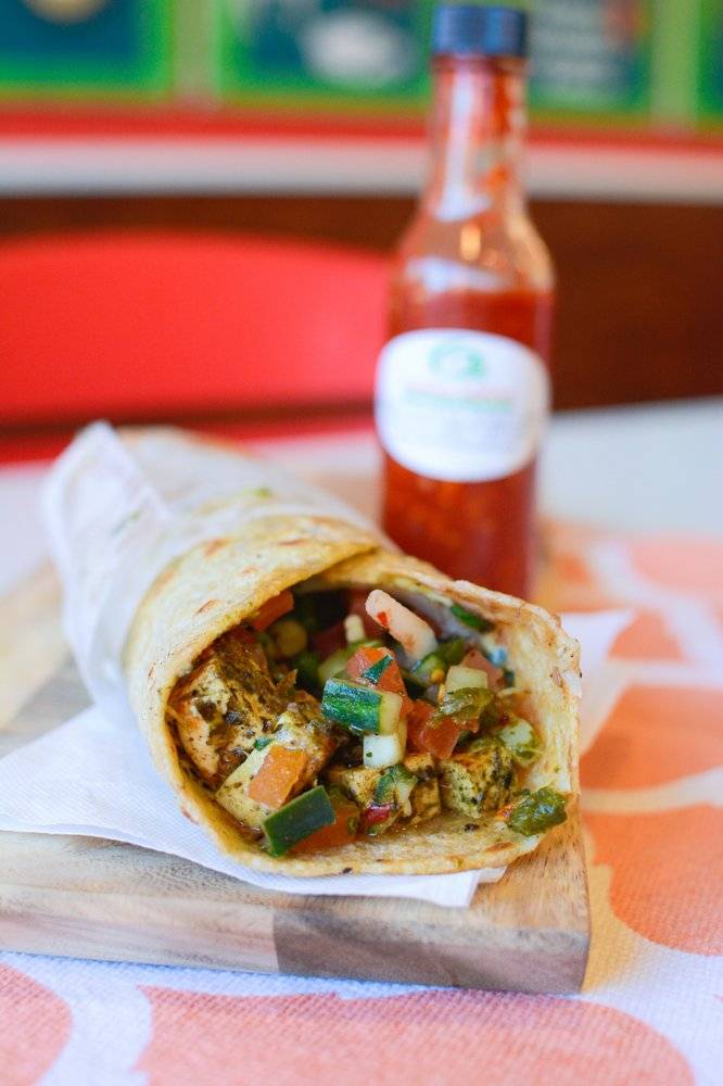 Hakka Bakka - Indian Kati Rolls | restaurant | 1002 W Lake St, Chicago, IL 60607, USA | 3128466425 OR +1 312-846-6425