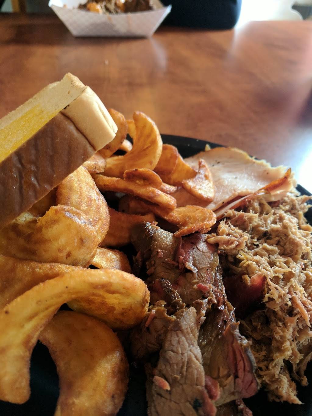 B Fabulous BBQ & Catering | restaurant | 600 Linn St, Slater, IA 50244, USA | 5155978256 OR +1 515-597-8256