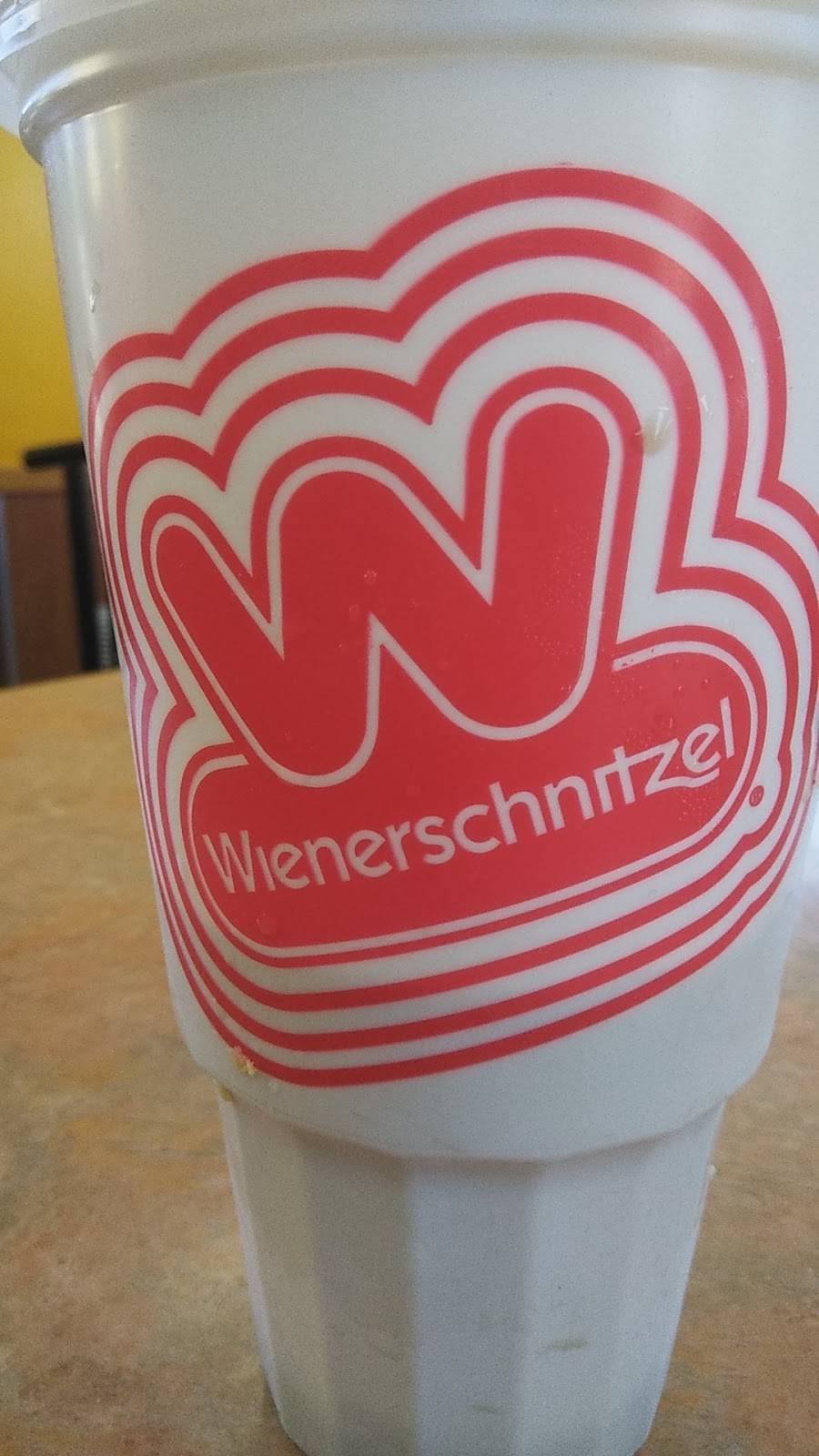 Wienerschnitzel | restaurant | 1125 W Carson St, Torrance, CA 90502, USA | 3105339111 OR +1 310-533-9111