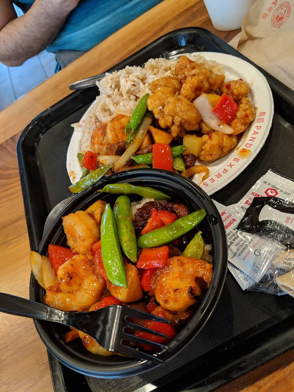 Panda Express | restaurant | 2468 Sun Vista Dr, Lutz, FL 33543, USA | 8139098738 OR +1 813-909-8738