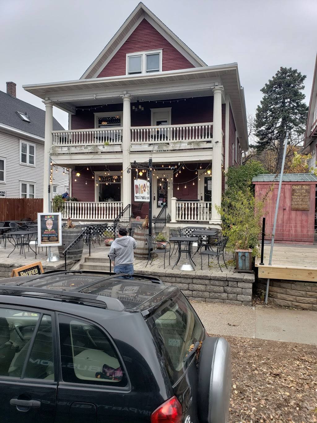 Nicos Taco and Tequila Bar | restaurant | 2516 Hennepin Ave, Minneapolis, MN 55405, USA | 6123457688 OR +1 612-345-7688