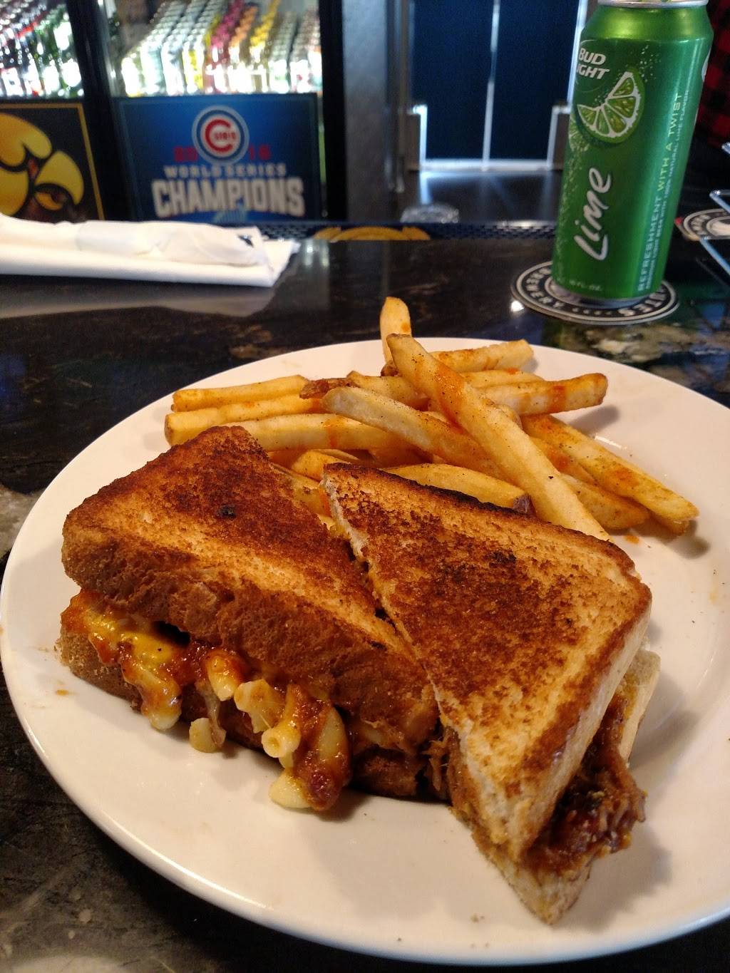 Blue 42 Sports Bar and Grill | restaurant | 629 Ellis Blvd NW, Cedar Rapids, IA 52405, USA | 3198262996 OR +1 319-826-2996