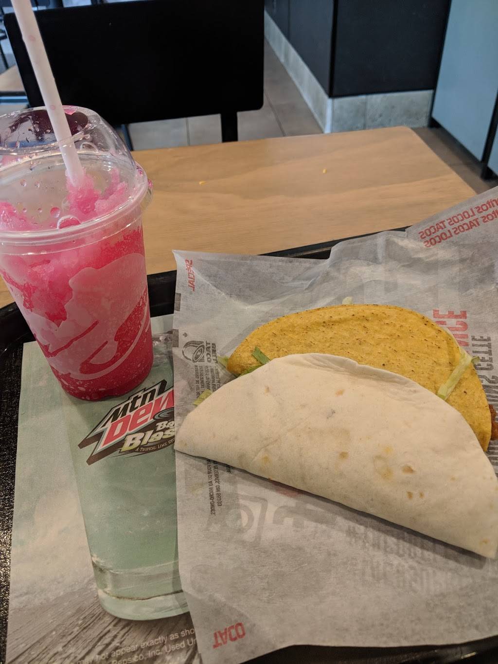 Taco Bell | meal takeaway | 68 King George Rd, Brantford, ON N5W 3C1, Canada | 5197531696 OR +1 519-753-1696