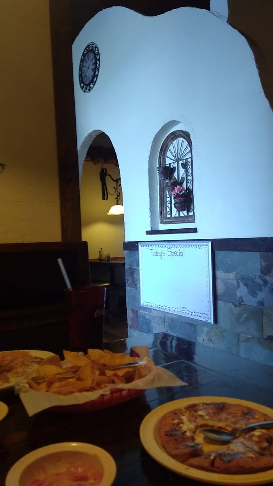 Los Abuelos Mexican Restaurant | restaurant | 127 Booneville, Natchez Trace Pkwy, Booneville, MS 38829, USA | 6627280405 OR +1 662-728-0405