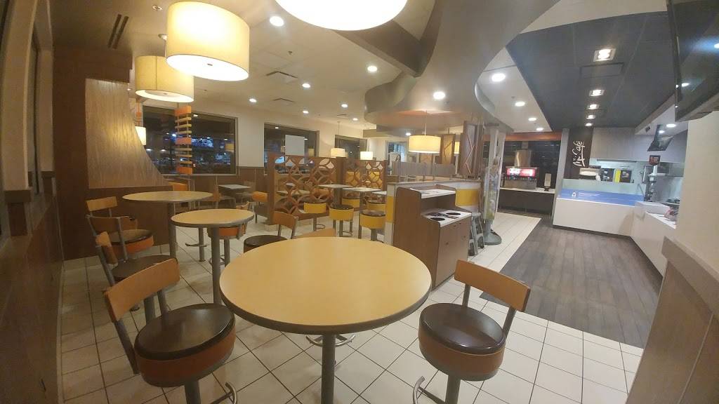 McDonalds | cafe | 32155 Van Dyke Ave, Warren, MI 48093, USA | 5869832606 OR +1 586-983-2606