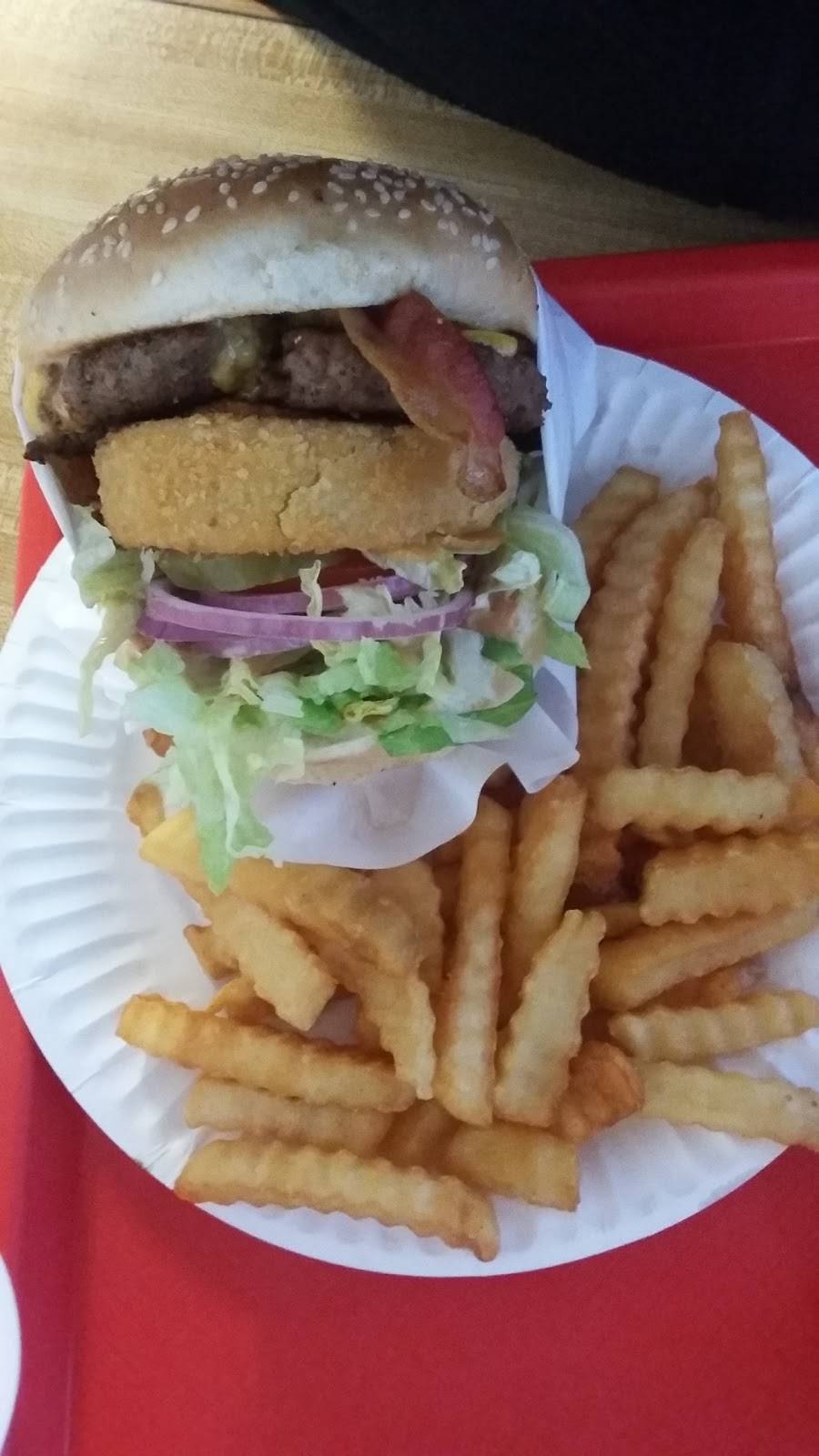 Peppis | restaurant | 17670 E Foothill Blvd, Fontana, CA 92335, USA | 9098224888 OR +1 909-822-4888