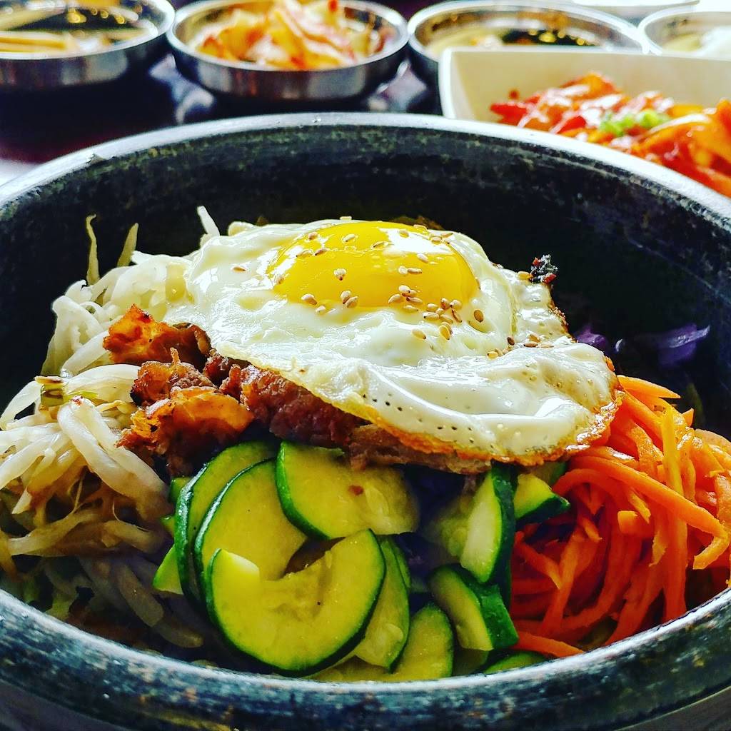 Arirang Restaurant | restaurant | 3135 Oak Valley Dr, Ann Arbor, MI 48103, USA | 7342225959 OR +1 734-222-5959