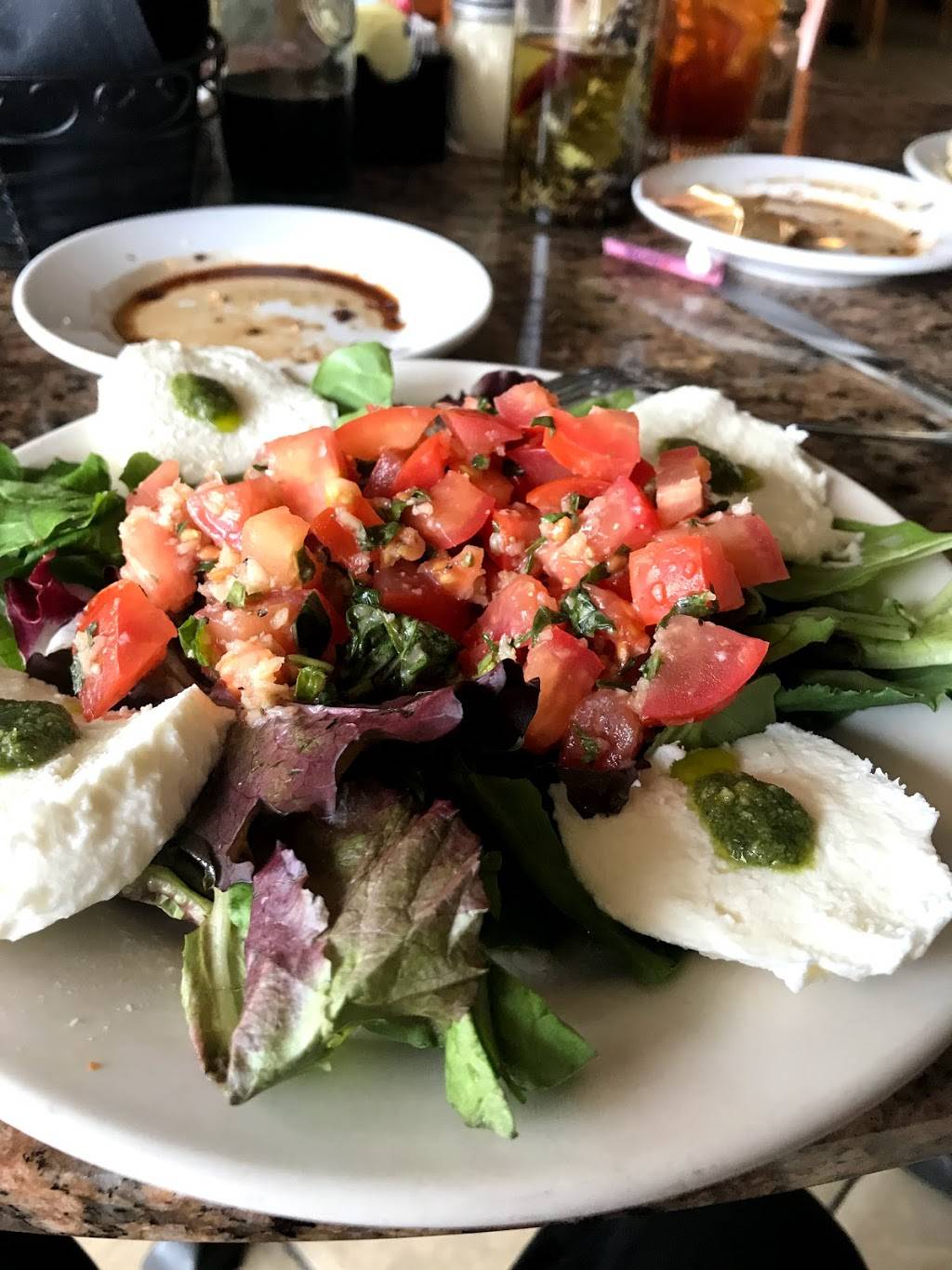 La Bella Cucina | restaurant | 72355 CA-111 Ste C, Palm Desert, CA 92260, USA | 7608363280 OR +1 760-836-3280