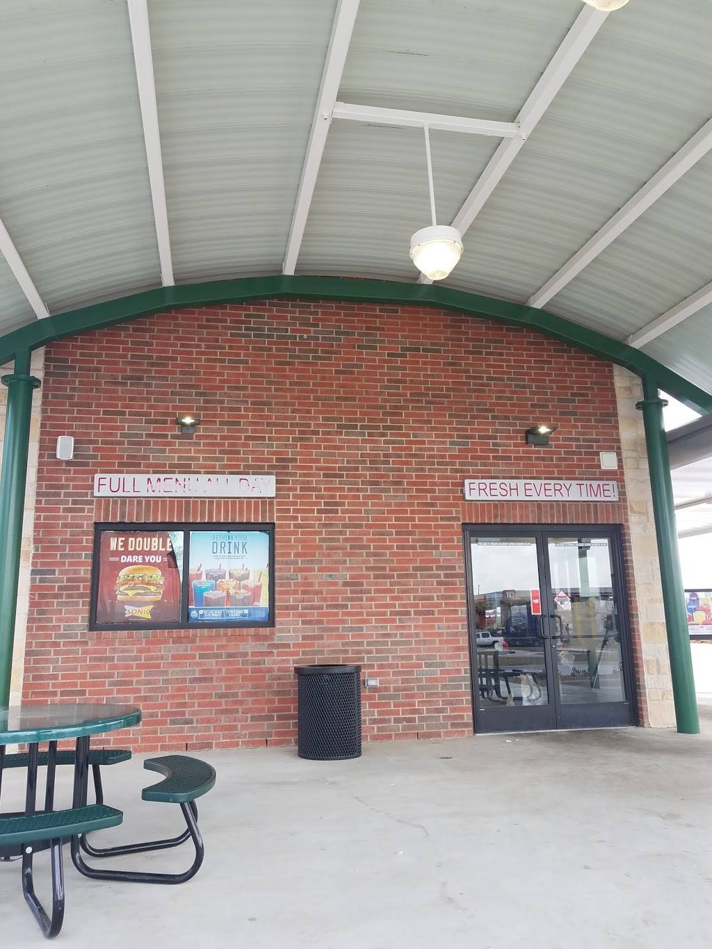 Sonic Drive-In | restaurant | 13211 Raceway Dr, Northlake, TX 76262, USA | 6828311115 OR +1 682-831-1115