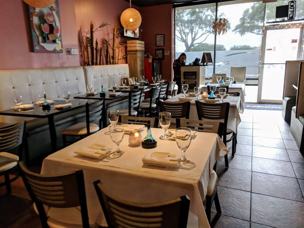 Kabooki Sushi | restaurant | 3122 E Colonial Dr, Orlando, FL 32803, USA | 4072283839 OR +1 407-228-3839