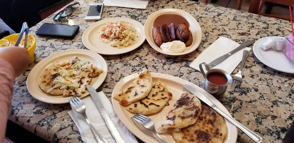 Mis Raices Restaurant | restaurant | 7539 Reseda Blvd, Reseda, CA 91335, USA | 8187081205 OR +1 818-708-1205